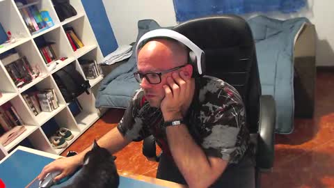 ravingr3d3 online show from April 2026 11:09:02 PM