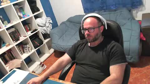 ravingr3d3 online show from May 2026 08:49:01 PM
