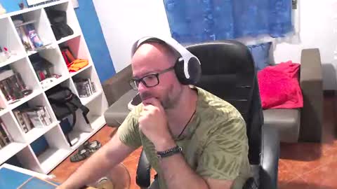 ravingr3d3 online show from June 2026 08:59:02 PM