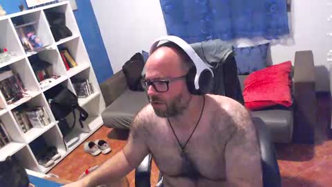 ravingr3d3 online show from July 2026 11:33:01 PM