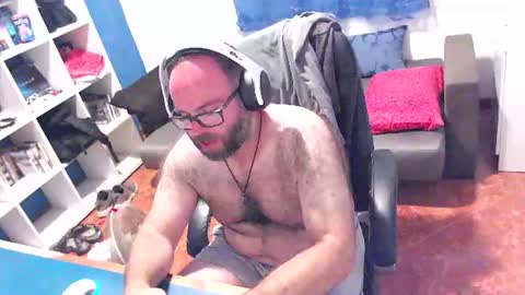 ravingr3d3 online show from July 2026 10:28:02 PM