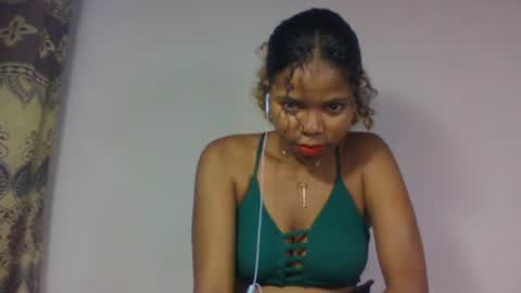 Snapshot of ravomamy chatting on November 2025 02:44:01 AM ravomamy online show from November 2025 02:44:01 AM