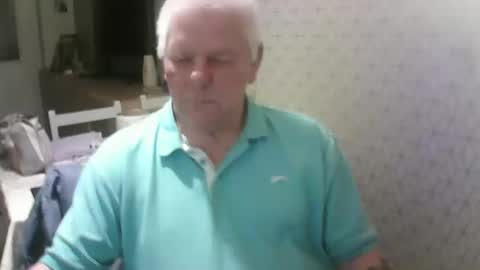 Snapshot of ray47 chatting on September 2025 09:50:01 PM ray47 online show from September 2025 09:50:01 PM