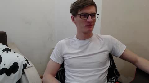 Snapshot of ray_booy chatting on February 2026 08:28:01 PM Ray Booy online show from February 2026 08:28:01 PM