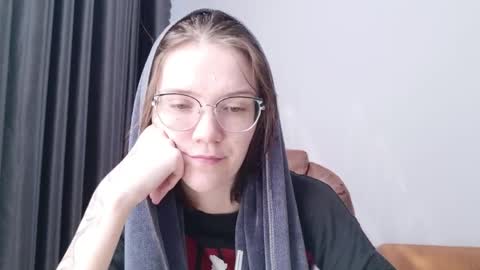 Ray-Ray online show from March 2026 01:29:02 AM