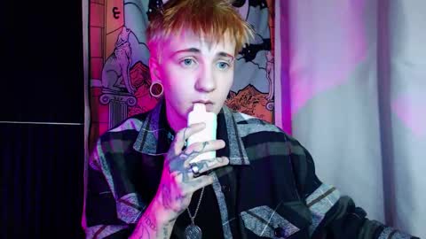 Ray online show from March 2026 03:29:01 PM