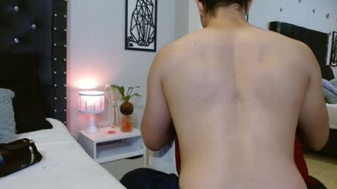 Ray online show from February 2025 03:46:02 AM