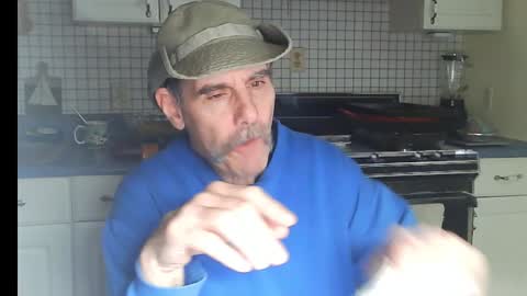 Ray online show from December 2025 08:59:02 PM