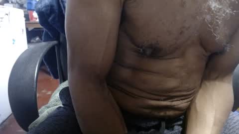 Ray online show from December 2024 07:14:02 PM