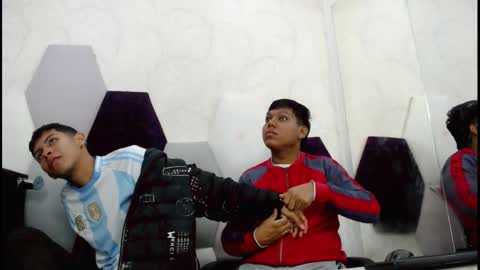 raystewart  online show from November 2025 02:14:01 AM