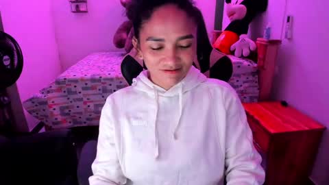 Danna online show from June 2026 03:50:01 PM