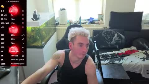 Rayzel online show from May 2026 11:59:01 AM