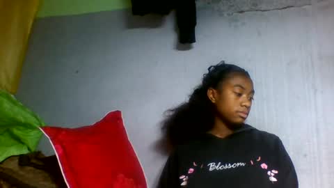 razafyela online show from July 2026 06:50:01 PM