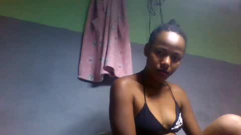 razafyela online show from July 2026 10:00:02 AM