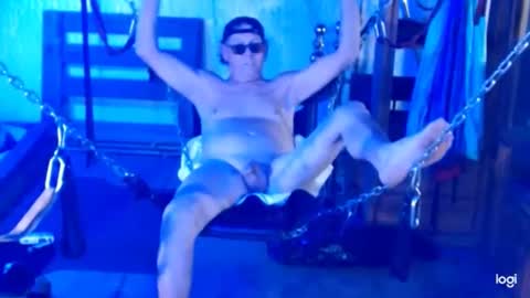 Snapshot of ready4aride2day chatting on December 2024 03:37:01 PM ready4aride2day online show from December 2024 03:37:01 PM