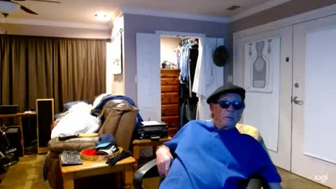 Snapshot of ready4aride2day chatting on November 2025 05:39:01 AM ready4aride2day online show from November 2025 05:39:01 AM