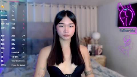 Snapshot of ready_or_notxx chatting on September 2025 12:23:02 AM DIANE online show from September 2025 12:23:02 AM