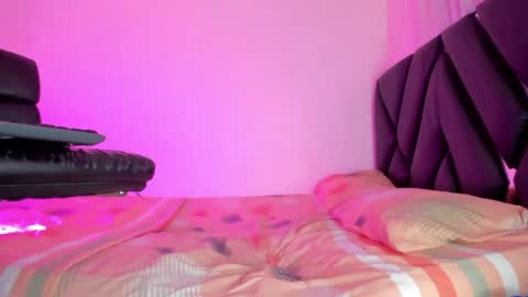 real_sweetbrina online show from April 2026 04:50:02 AM