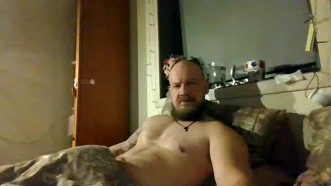 Snapshot of real_viking1 chatting on January 2026 07:51:02 PM real_viking1 online show from January 2026 07:51:02 PM