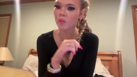 Snapshot of realjadebri chatting on January 2025 02:40:01 AM Jade online show from January 2025 02:40:01 AM