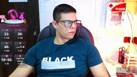 Snapshot of realjoel chatting on May 2026 11:40:02 AM Joel online show from May 2026 11:40:02 AM