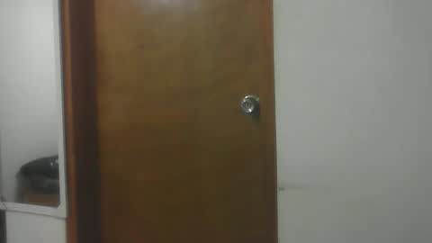 Snapshot of realmenol24k chatting on January 2026 02:37:02 AM SexyFlacko online show from January 2026 02:37:02 AM