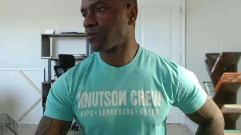 Rey online show from October 2025 04:26:02 PM