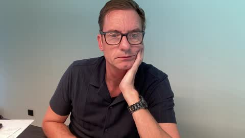 realstuff_ online show from June 2026 01:01:02 PM