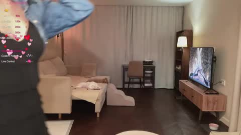 AliceEve online show from February 2025 08:47:02 PM