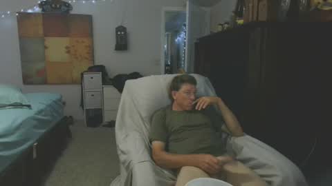 Snapshot of realwork2422 chatting on July 2026 08:52:01 AM realwork2422 online show from July 2026 08:52:01 AM