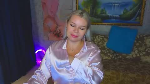 Im a little sick. Ill be back soon. online show from September 2025 06:15:02 AM