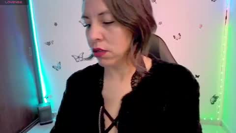 Rebbeca online show from July 2026 01:29:01 PM