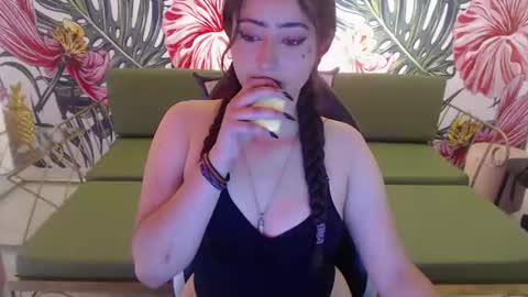 Rebeca dreams online show from July 2026 08:33:01 PM
