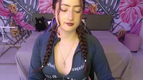 Rebeca dreams online show from July 2026 09:02:01 PM