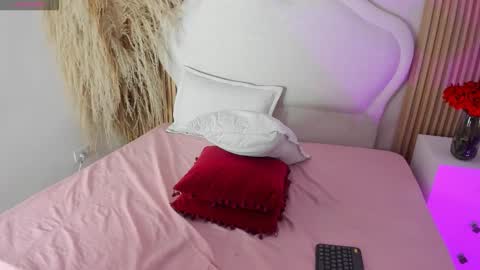 rebeca_taylor_ online show from March 2026 04:08:01 AM