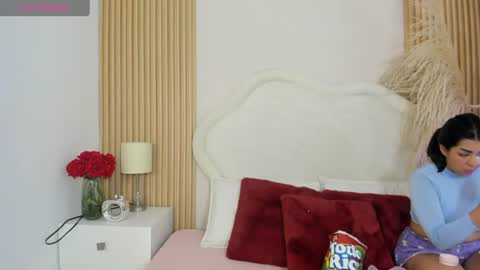 rebeca_taylor_ online show from June 2026 03:33:01 AM