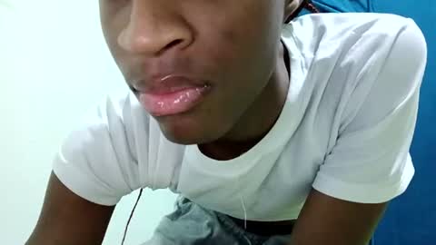 Tu mami Rebecca online show from June 2026 02:54:02 AM
