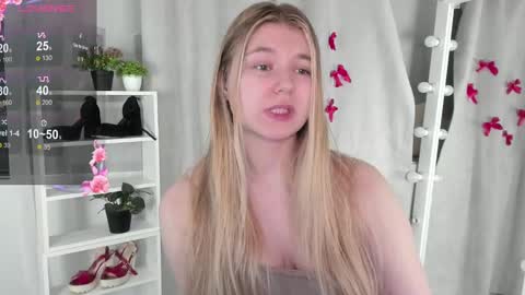 Snapshot of rebecca_____ chatting on February 2025 09:35:02 PM rebecca_____ online show from February 2025 09:35:02 PM