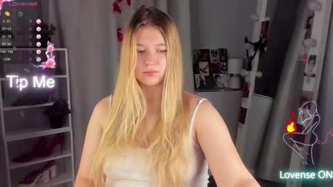 Snapshot of rebecca_____ chatting on September 2025 01:39:02 AM rebecca_____ online show from September 2025 01:39:02 AM