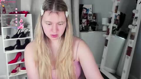 Snapshot of rebecca_____ chatting on February 2026 06:26:01 AM rebecca_____ online show from February 2026 06:26:01 AM