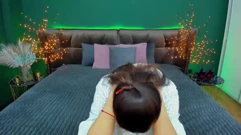 rebecca_diamonds online show from February 2025 12:43:01 PM