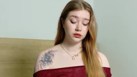 Snapshot of rebecca_lace chatting on September 2025 01:38:02 AM rebecca_lace online show from September 2025 01:38:02 AM