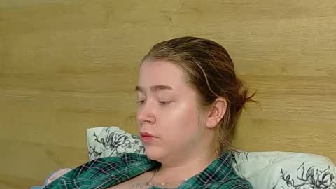 Snapshot of rebecca_lace chatting on October 2025 01:28:01 AM rebecca_lace online show from October 2025 01:28:01 AM