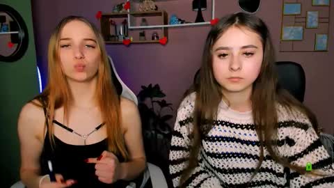 rebecca_smile_ online show from February 2026 02:43:01 PM