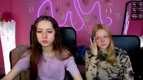 rebecca_smile_ online show from April 2026 12:15:01 PM