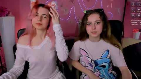 rebecca_smile_ online show from May 2026 07:12:01 PM