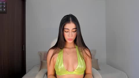 Rebecca online show from February 2025 02:59:02 PM