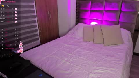 Snapshot of rebeccaferrati chatting on February 2026 09:19:01 PM BECK 5PM-11AM GT COLOMBIA online show from February 2026 09:19:01 PM