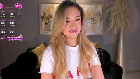 Rebe online show from April 2026 10:16:01 PM