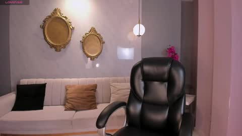 Rebe online show from May 2026 08:06:01 PM